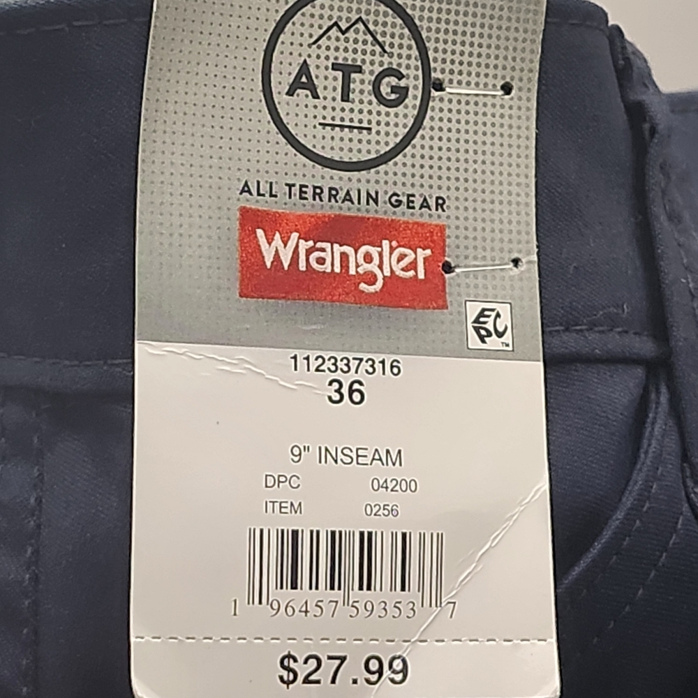 Wrangler ATG Men's Navy PERFORMANCE UTILITY Shorts Size 32, 36 And 38 - Picture 12 of 12